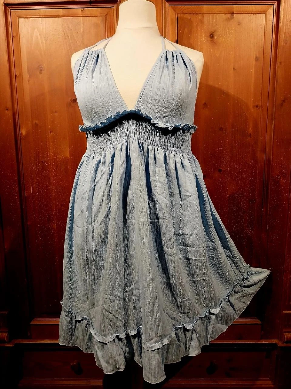lichtblauw halter jurkje 46-48